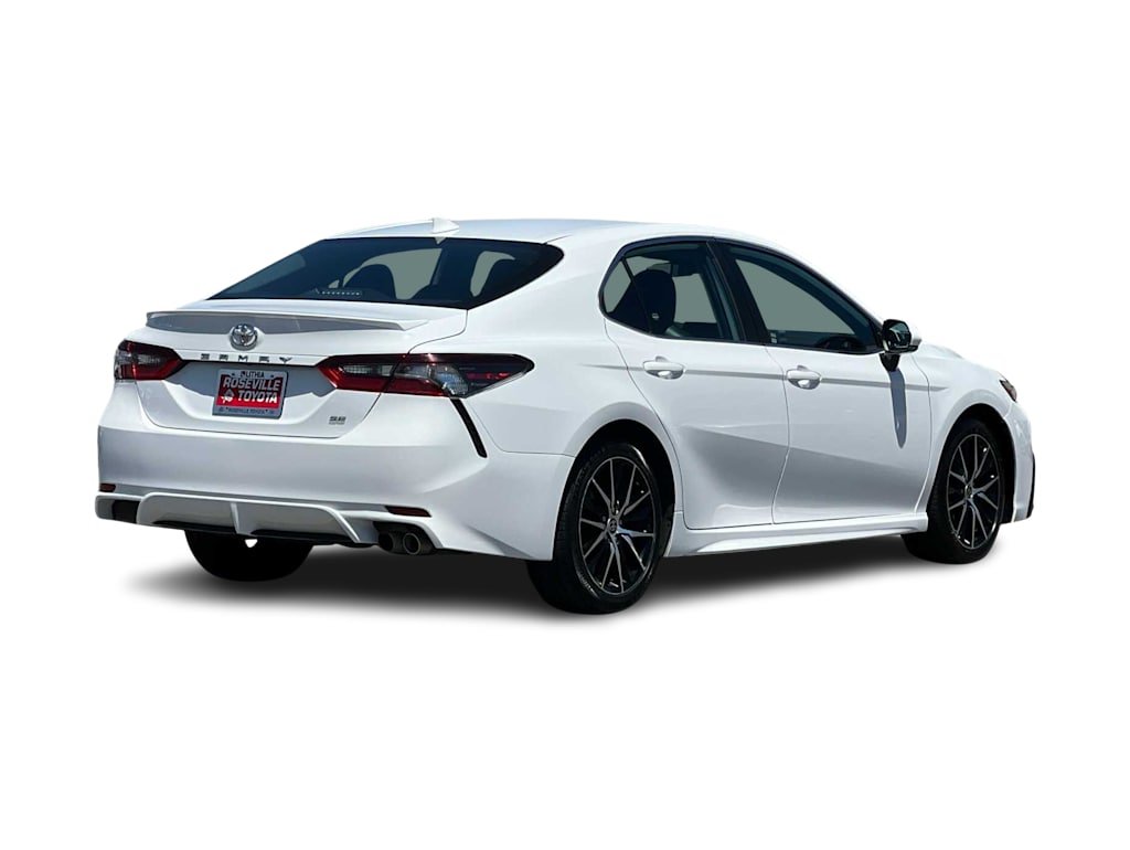 Thumbnail: 2023 Toyota Camry - 17