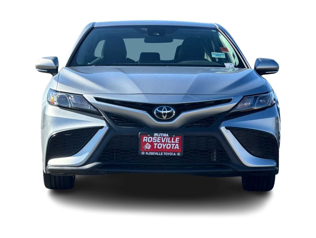 2022 Toyota Camry SE 6