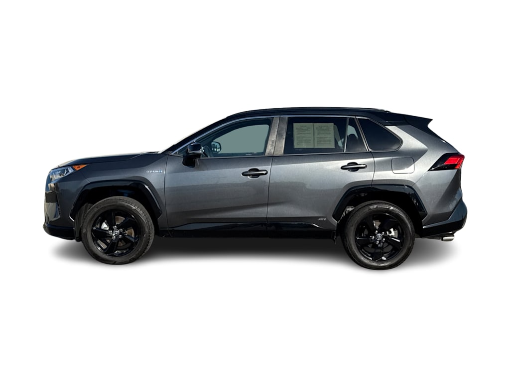 Thumbnail: 2021 Toyota RAV4 - 3