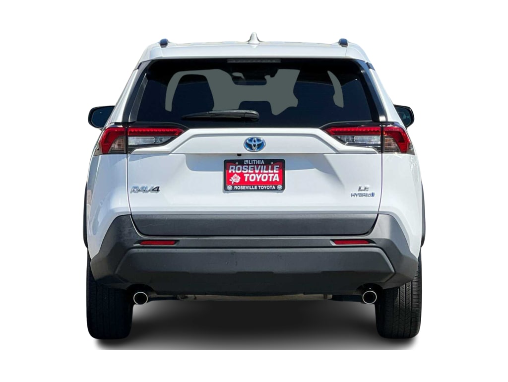 2020 Toyota RAV4 LE 5