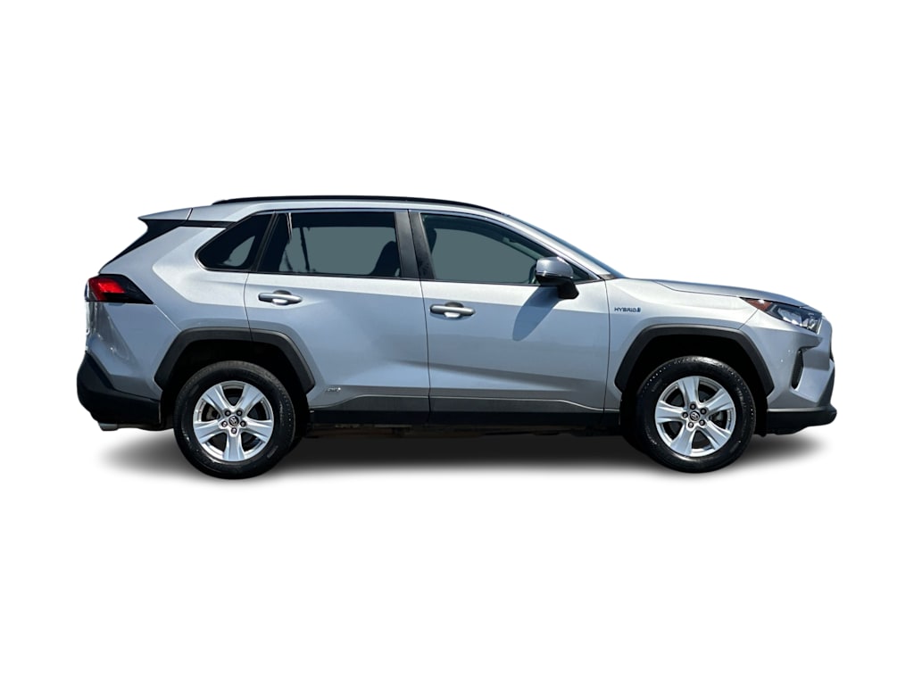 Thumbnail: 2020 Toyota RAV4 - 20