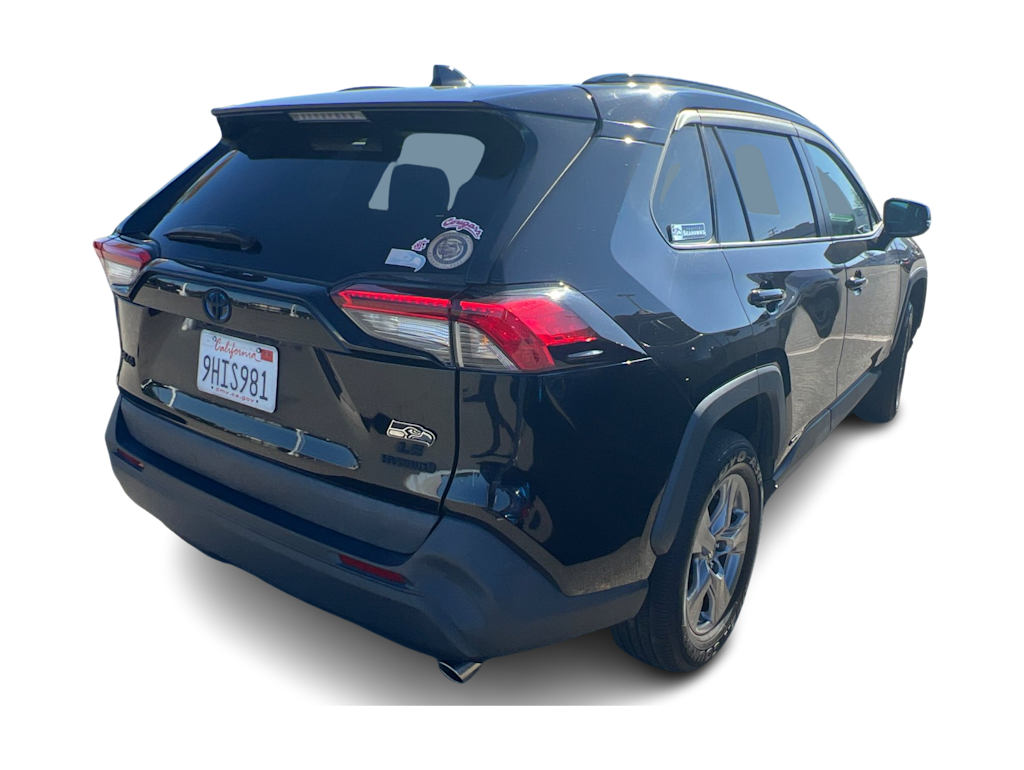 Thumbnail: 2022 Toyota RAV4 - 9