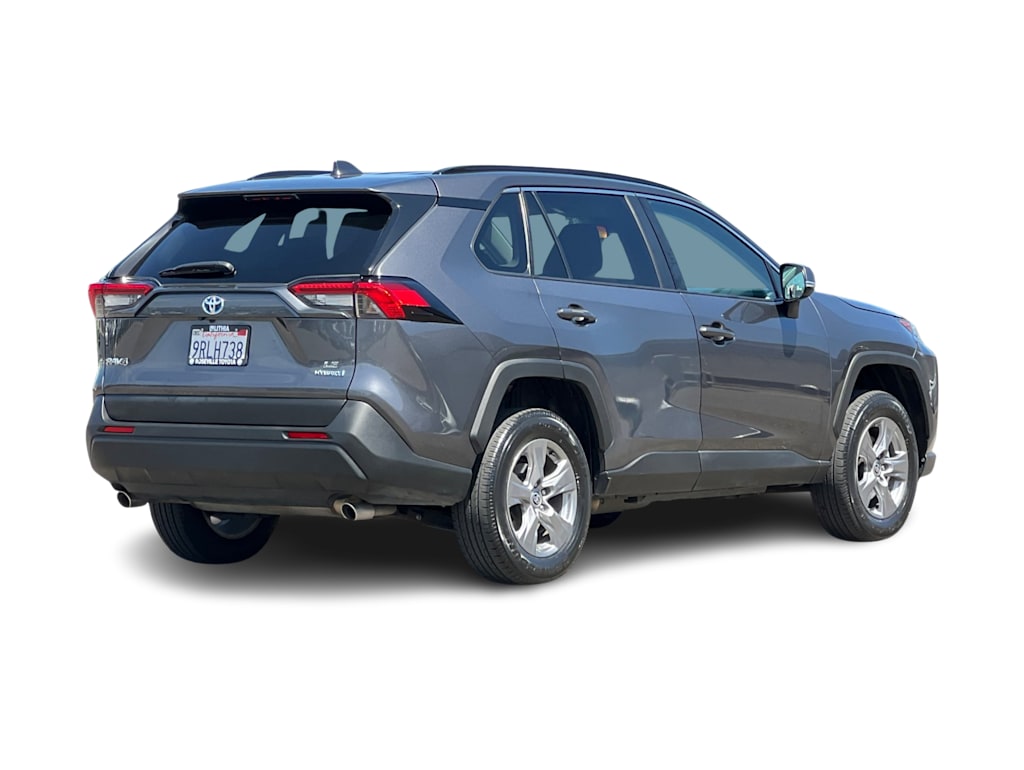 Thumbnail: 2024 Toyota RAV4 - 18