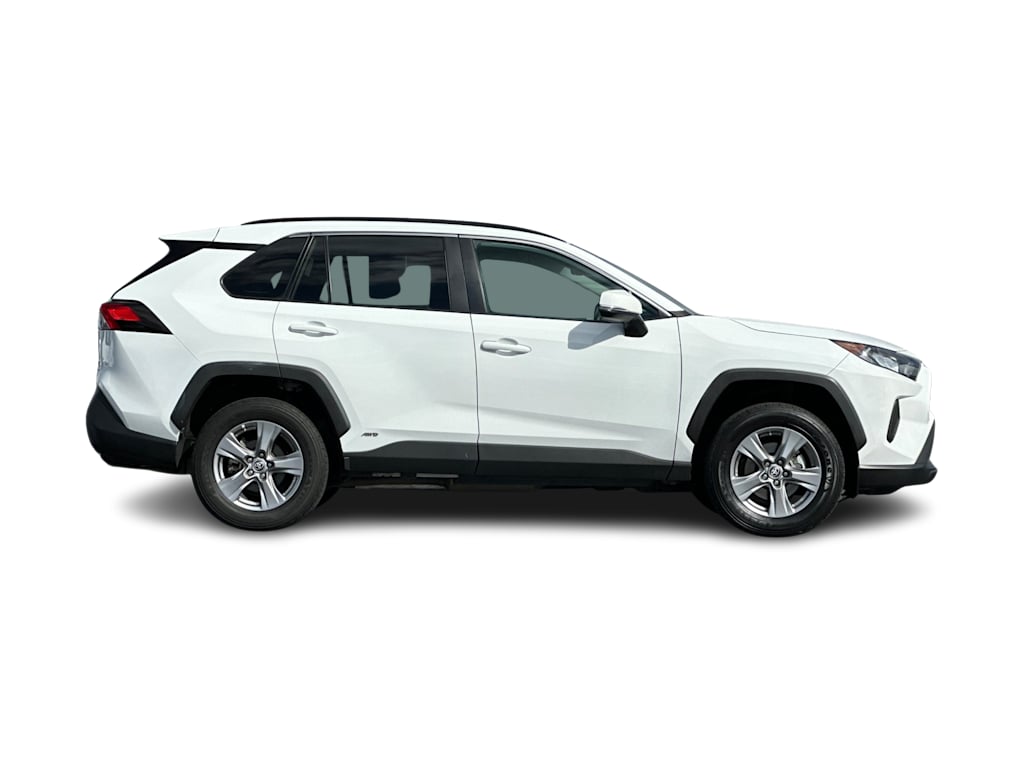 Thumbnail: 2022 Toyota RAV4 - 19
