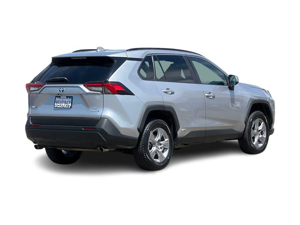 Thumbnail: 2023 Toyota RAV4 - 19