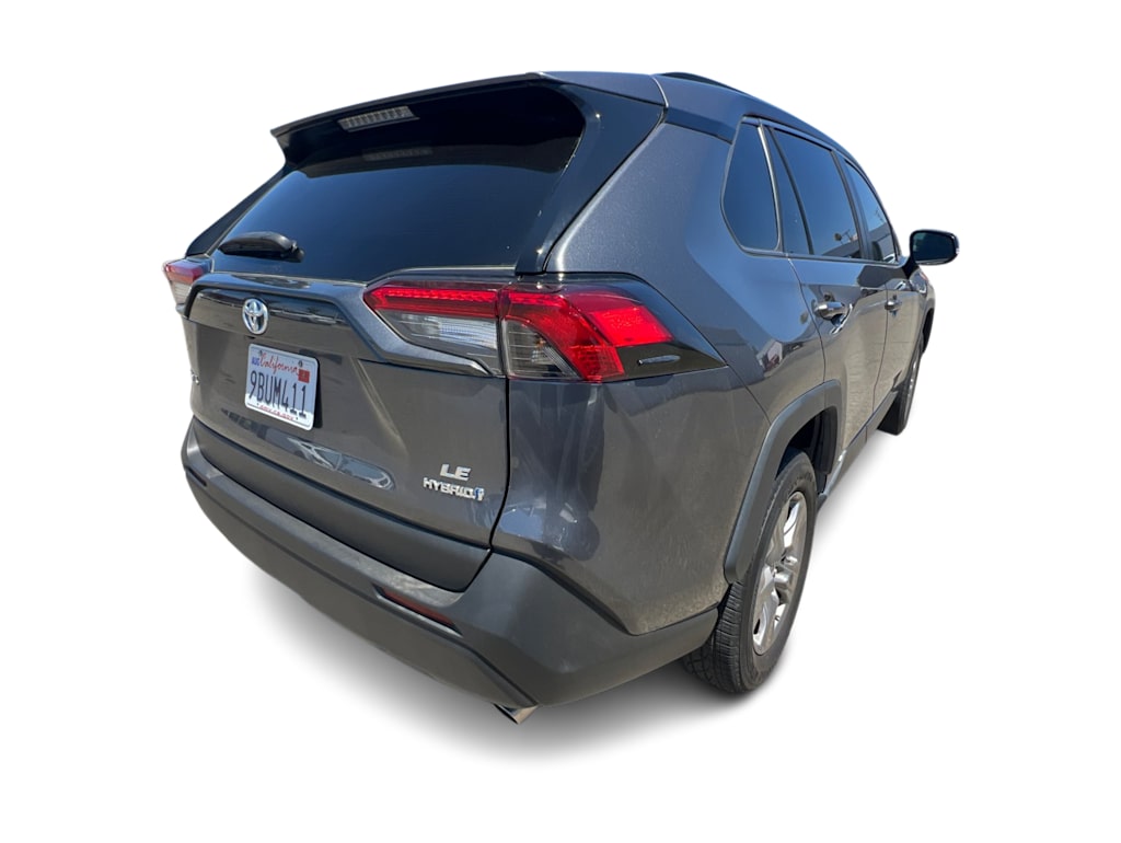 Thumbnail: 2022 Toyota RAV4 - 9