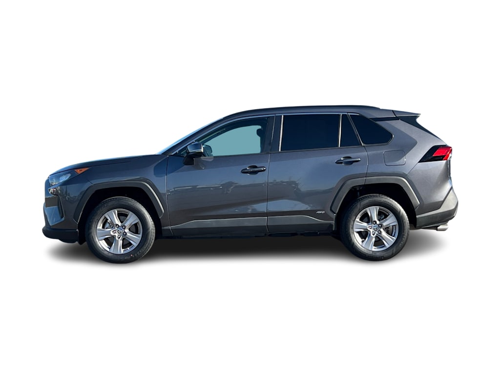 Thumbnail: 2022 Toyota RAV4 - 3