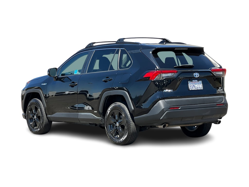 Thumbnail: 2021 Toyota RAV4 - 4