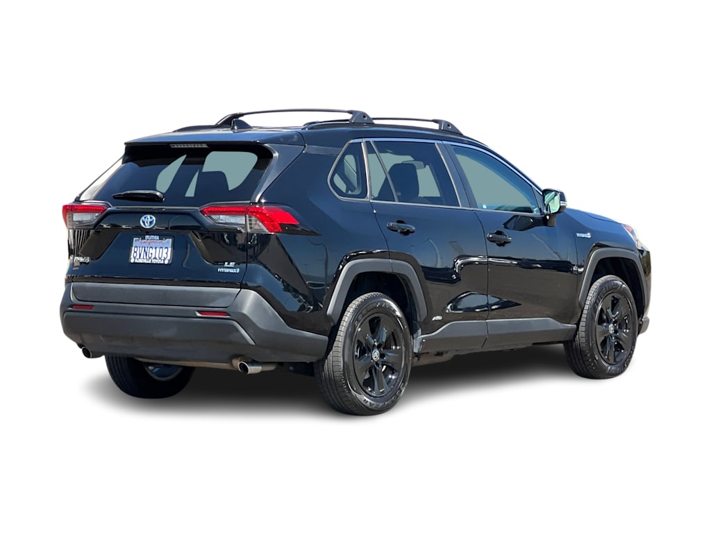 Thumbnail: 2021 Toyota RAV4 - 18