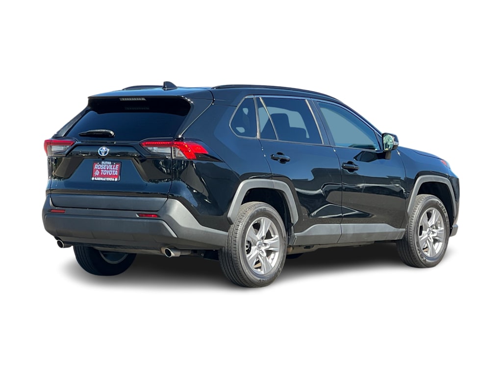 Thumbnail: 2023 Toyota RAV4 - 18