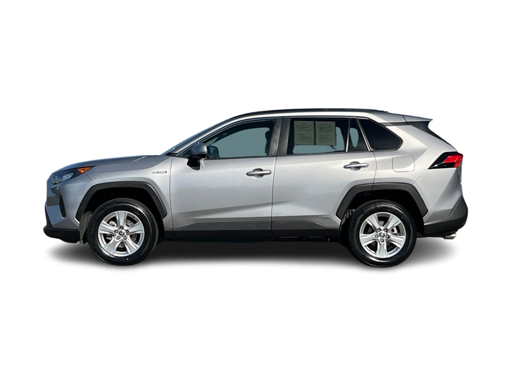 Thumbnail: 2021 Toyota RAV4 - 3