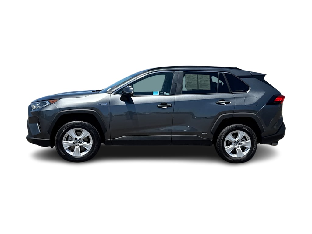 Thumbnail: 2021 Toyota RAV4 - 3