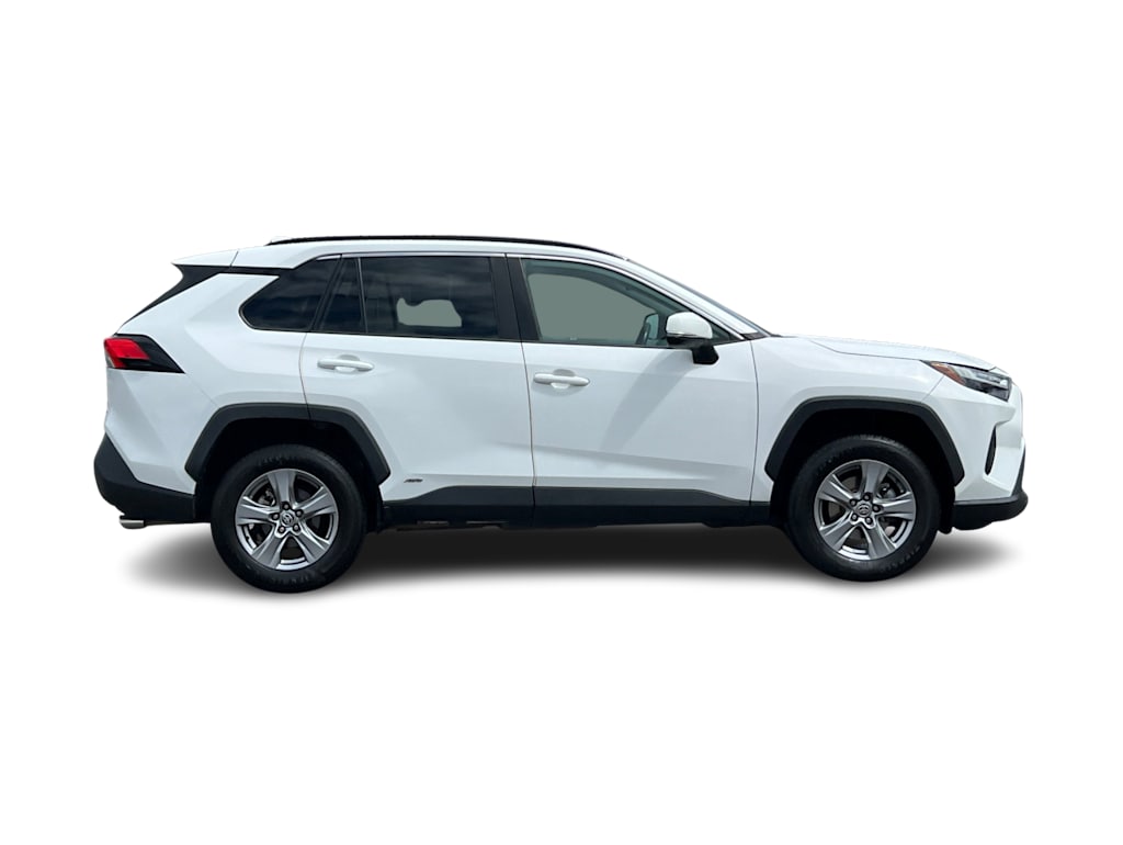 Thumbnail: 2022 Toyota RAV4 - 19