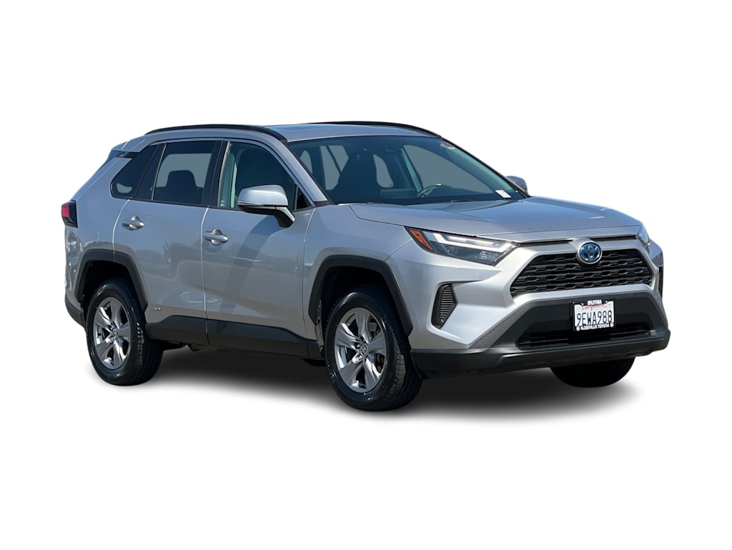 Thumbnail: 2022 Toyota RAV4 - 18