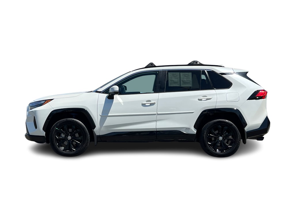 Thumbnail: 2022 Toyota RAV4 - 3