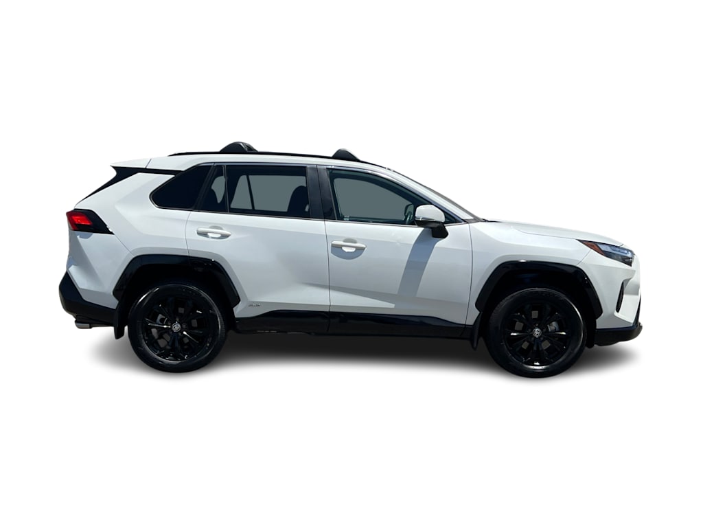 Thumbnail: 2022 Toyota RAV4 - 19