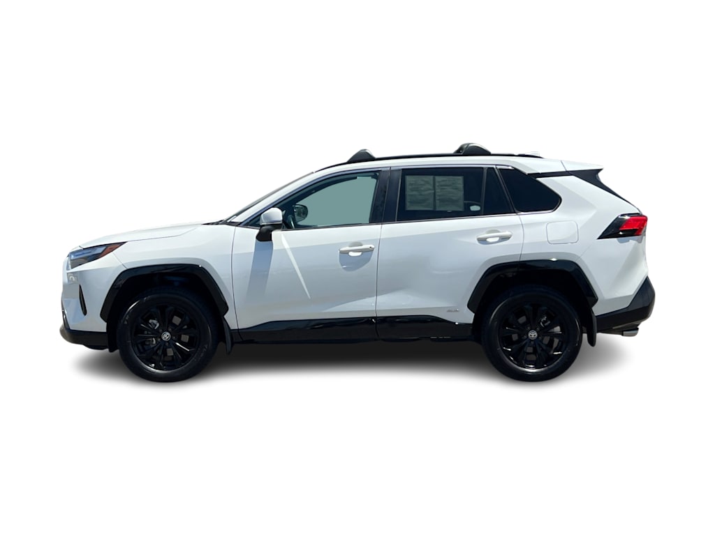 Thumbnail: 2022 Toyota RAV4 - 3