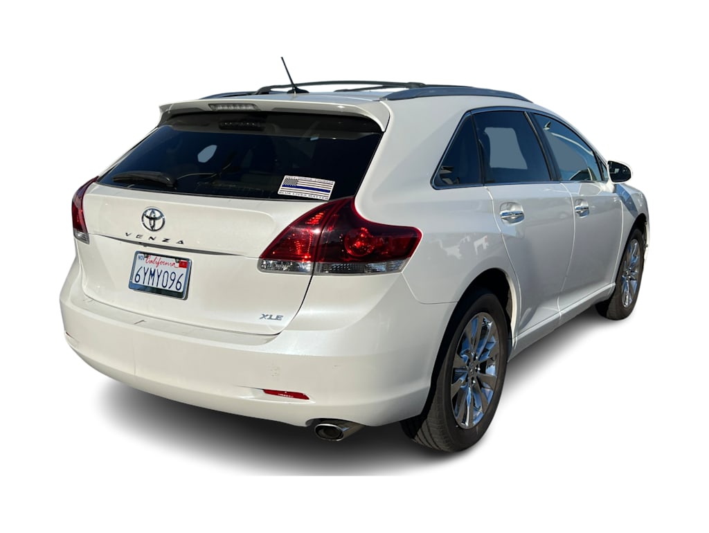 Thumbnail: 2013 Toyota Venza - 9