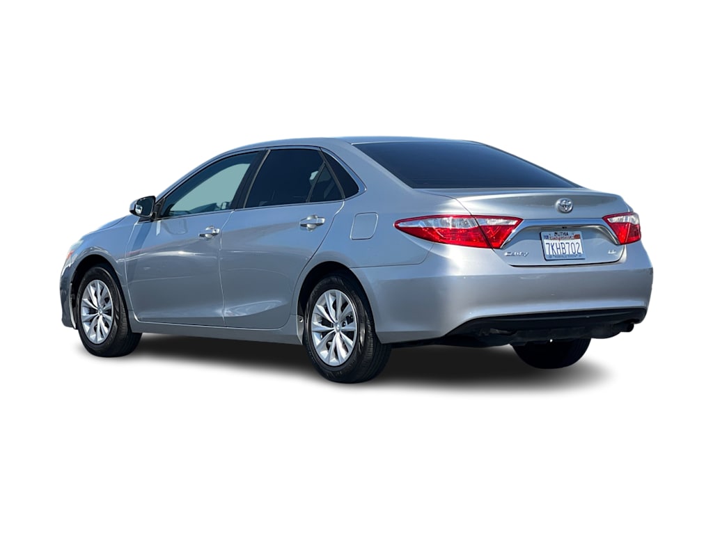 Thumbnail: 2015 Toyota Camry - 4