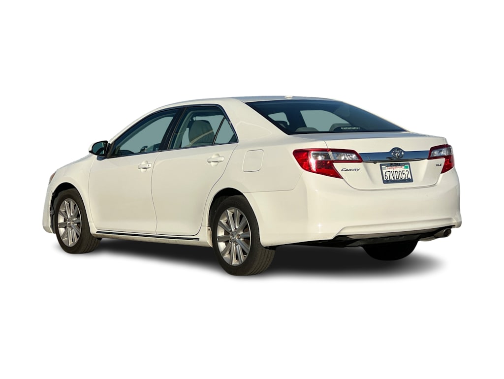 Thumbnail: 2013 Toyota Camry - 4