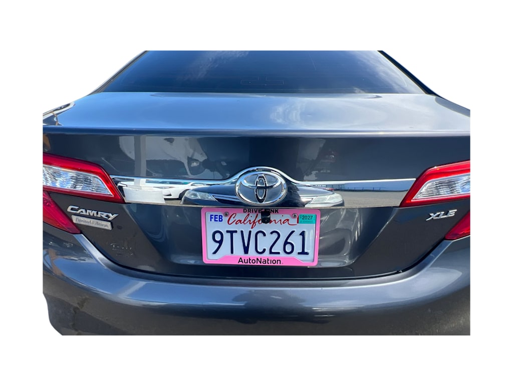 Thumbnail: 2013 Toyota Camry - 20