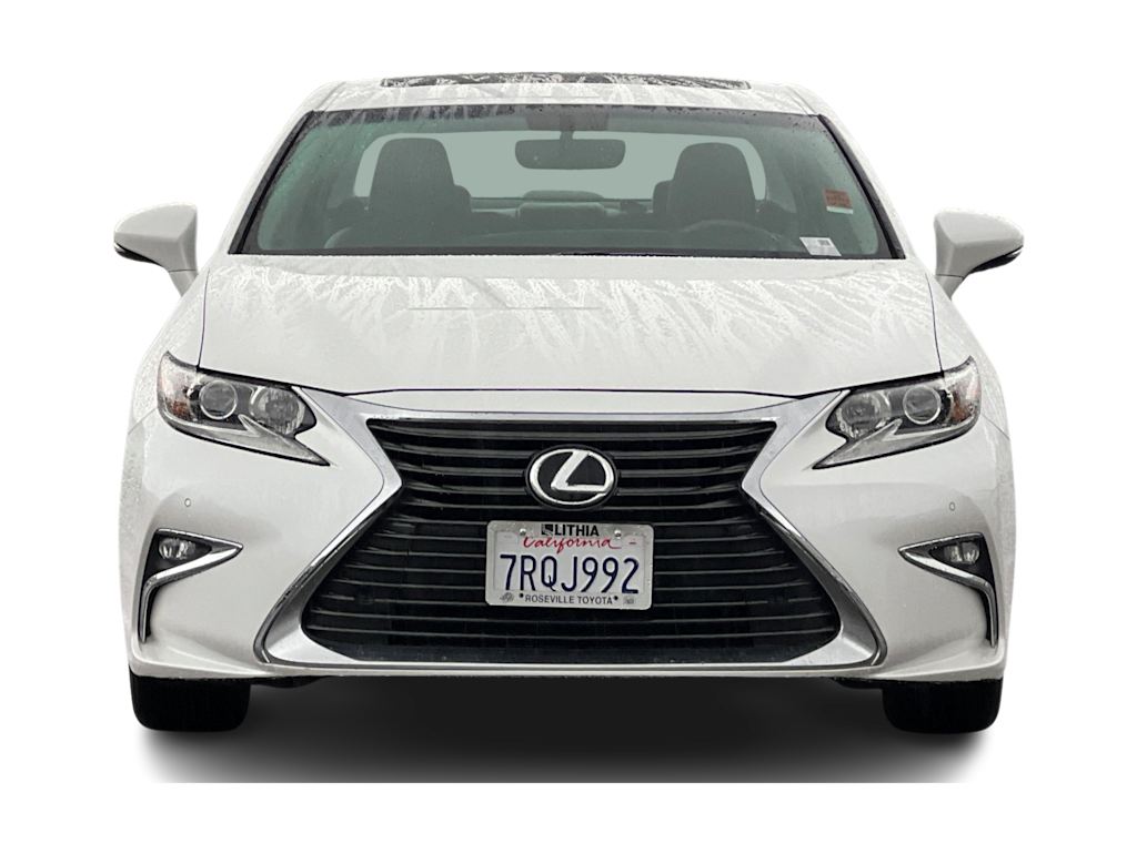 Thumbnail: 2016 Lexus ES - 6