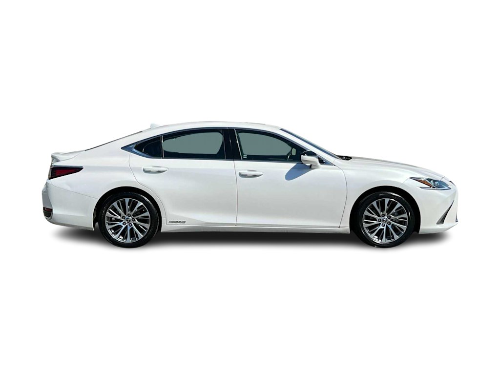 2020 Lexus ES Hybrid 300h 18