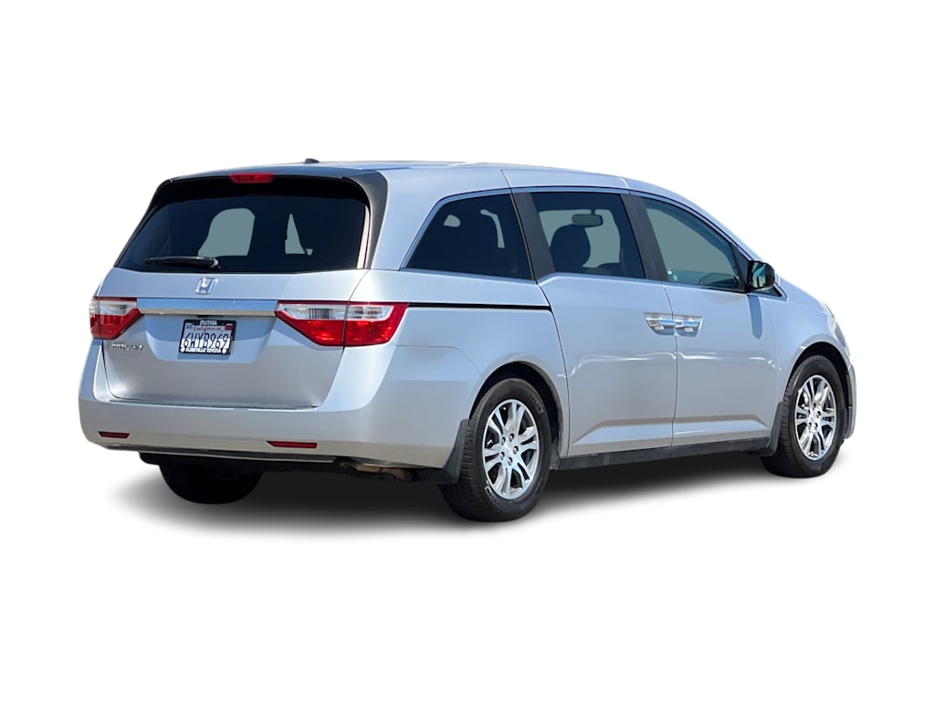 Thumbnail: 2012 Honda Odyssey - 17