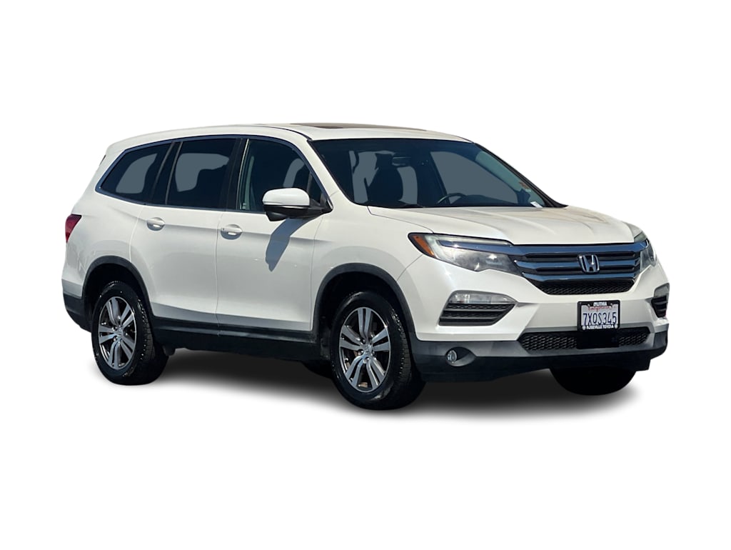 Thumbnail: 2017 Honda Pilot - 18