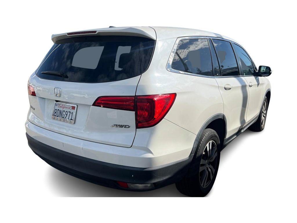 Thumbnail: 2018 Honda Pilot - 9