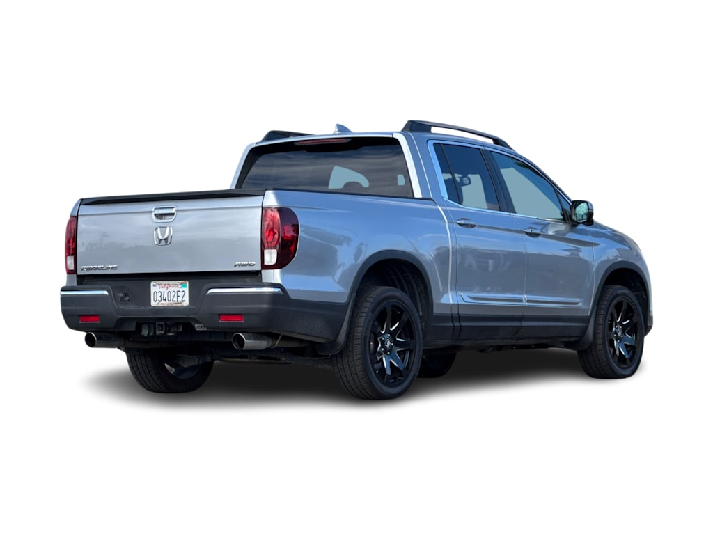 Thumbnail: 2017 Honda Ridgeline - 11