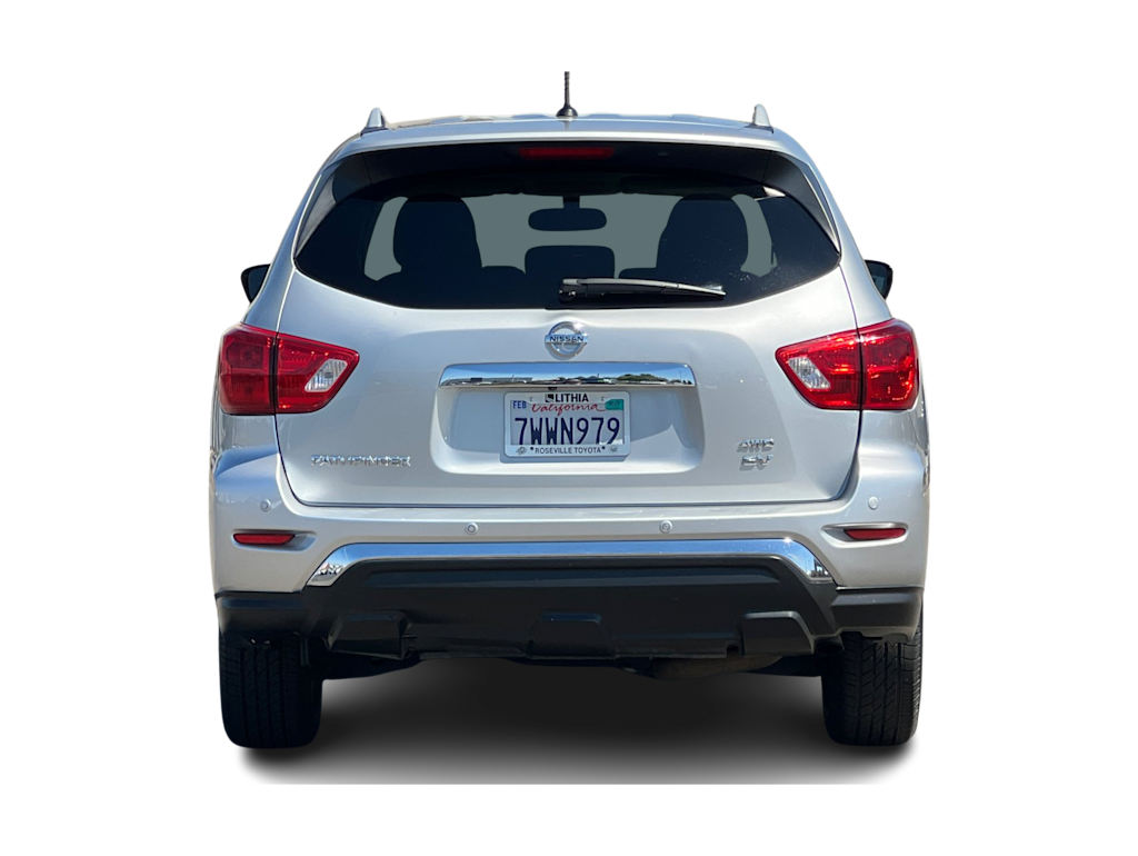 Thumbnail: 2017 Nissan Pathfinder - 5