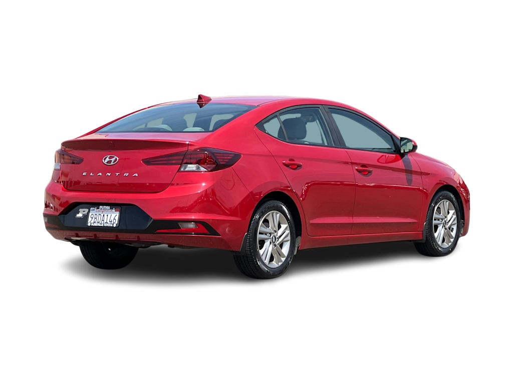Thumbnail: 2020 Hyundai Elantra - 18