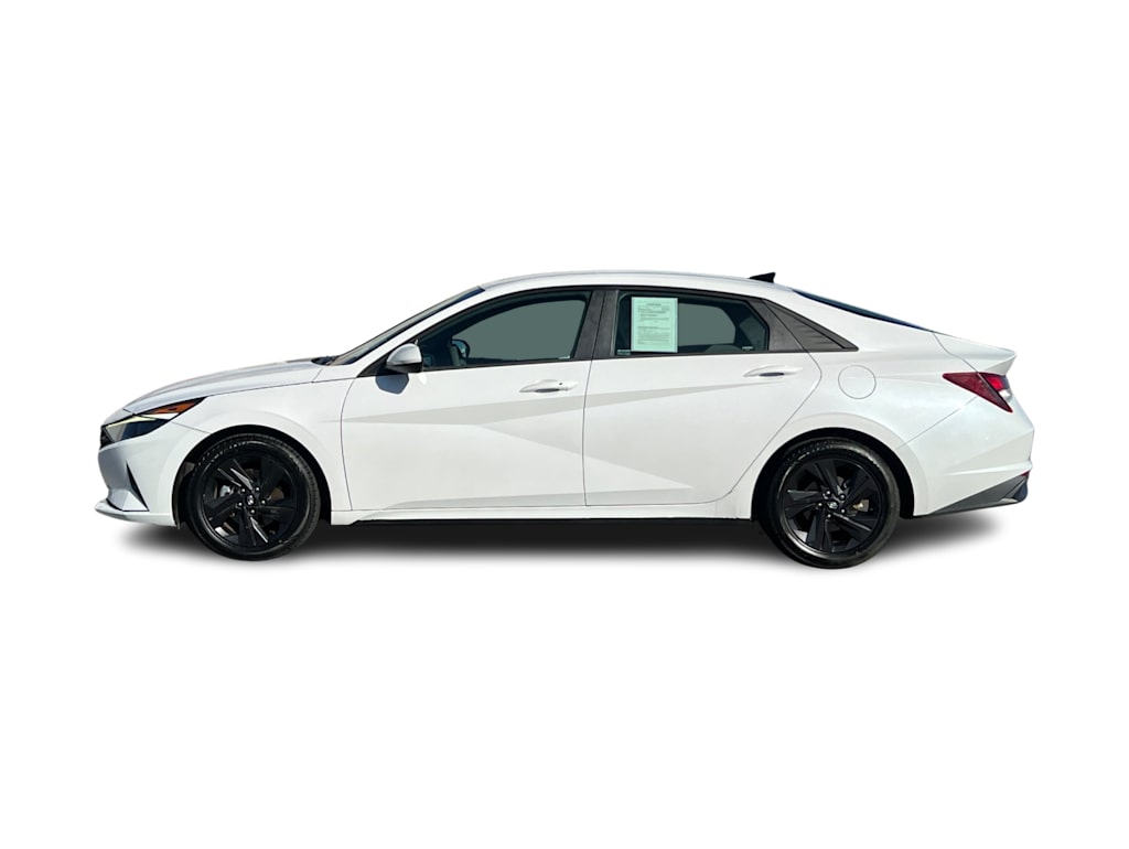 Thumbnail: 2021 Hyundai Elantra - 3