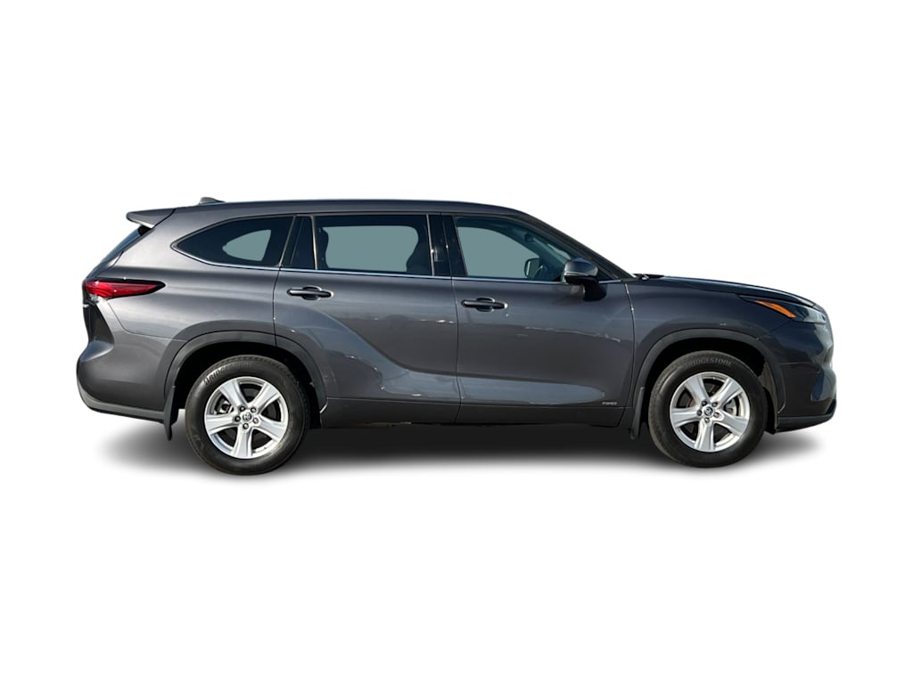 Thumbnail: 2022 Toyota Highlander - 12
