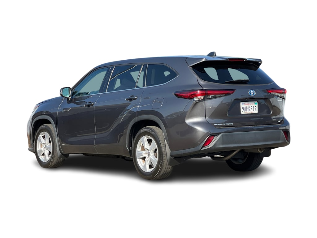Thumbnail: 2022 Toyota Highlander - 4