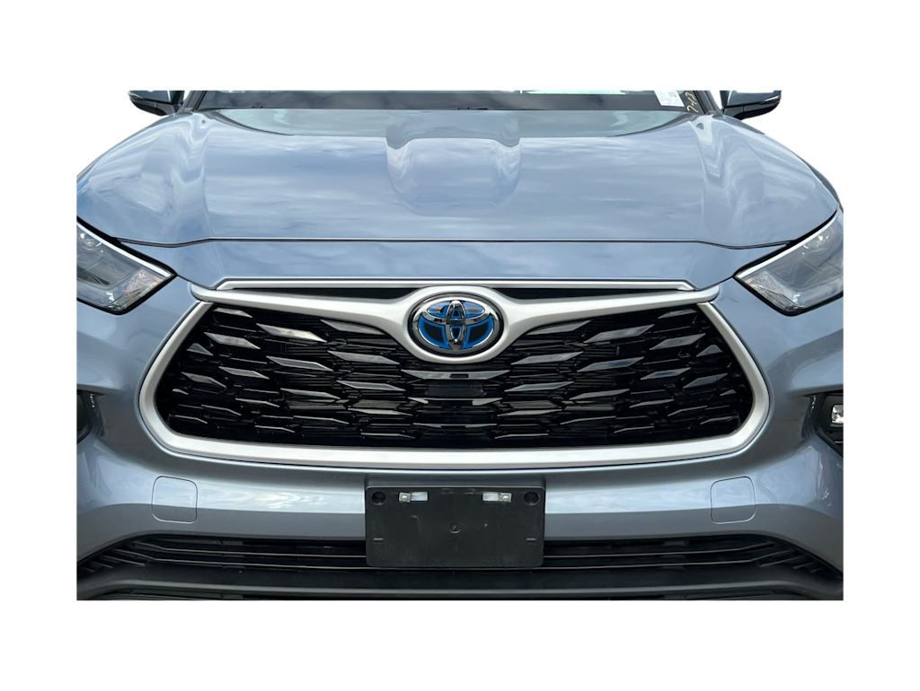Thumbnail: 2023 Toyota Highlander - 14