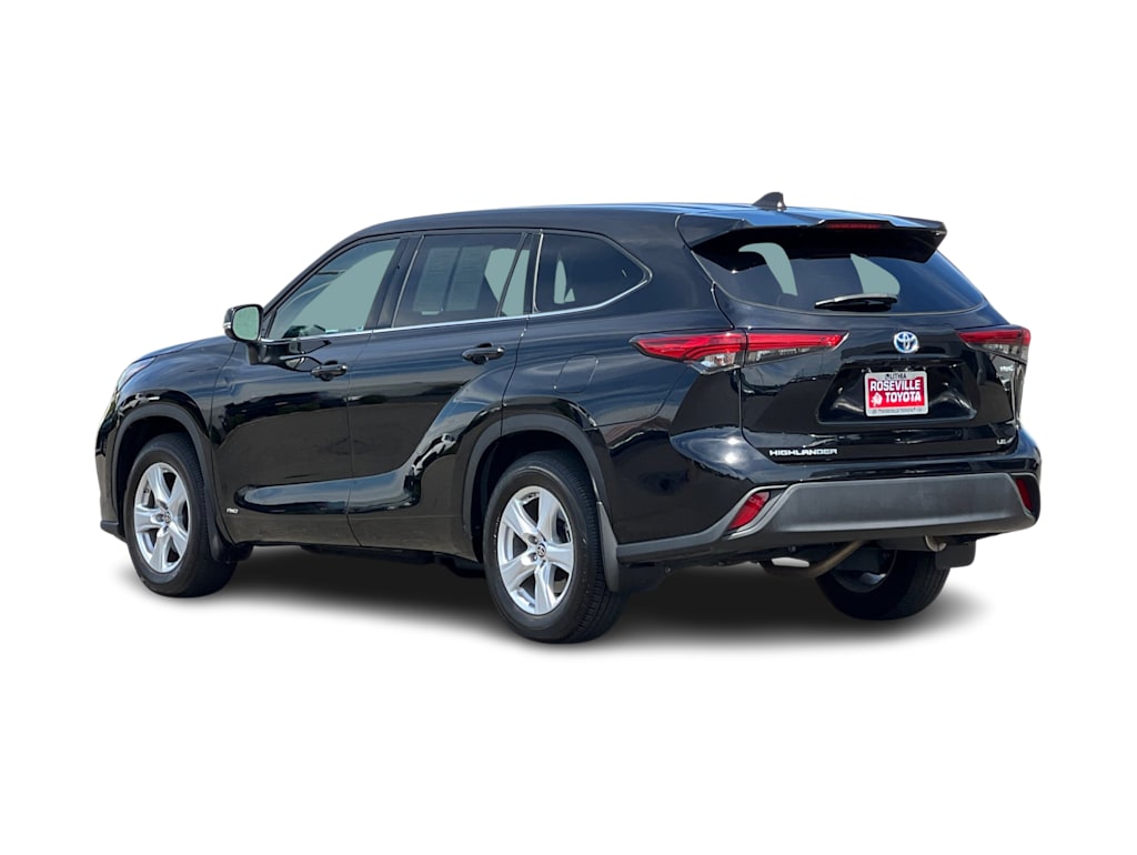 Thumbnail: 2022 Toyota Highlander - 4