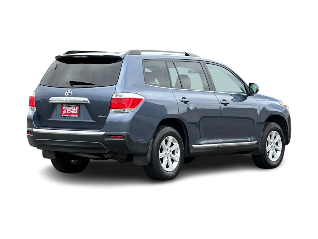 Thumbnail: 2013 Toyota Highlander - 19