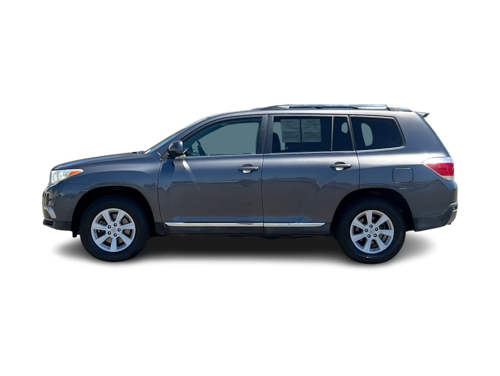 Thumbnail: 2013 Toyota Highlander - 3