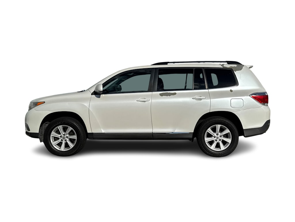 Thumbnail: 2013 Toyota Highlander - 2