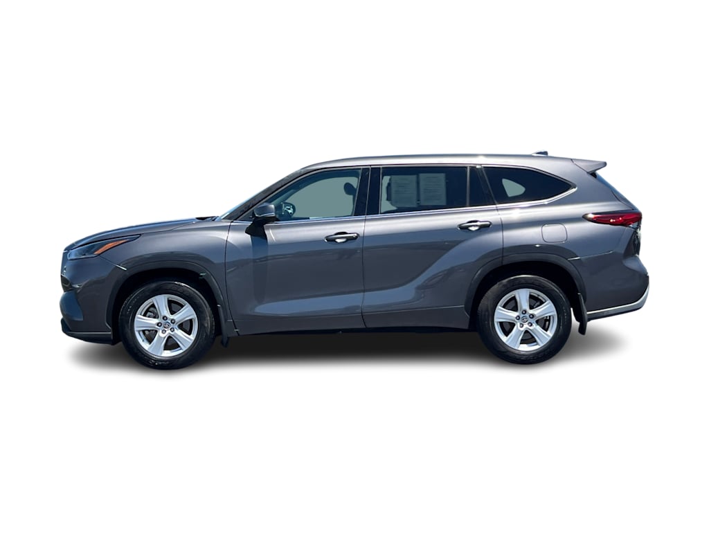 Thumbnail: 2021 Toyota Highlander - 3