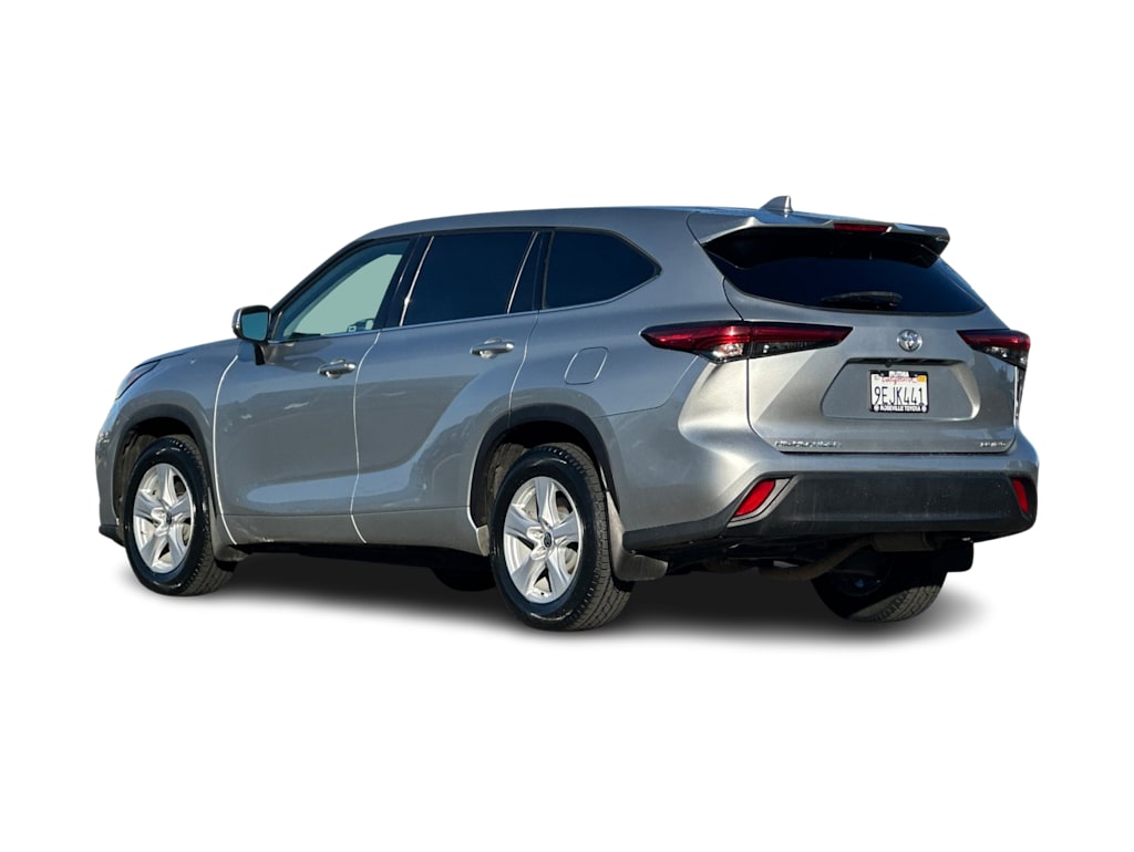 Thumbnail: 2021 Toyota Highlander - 4