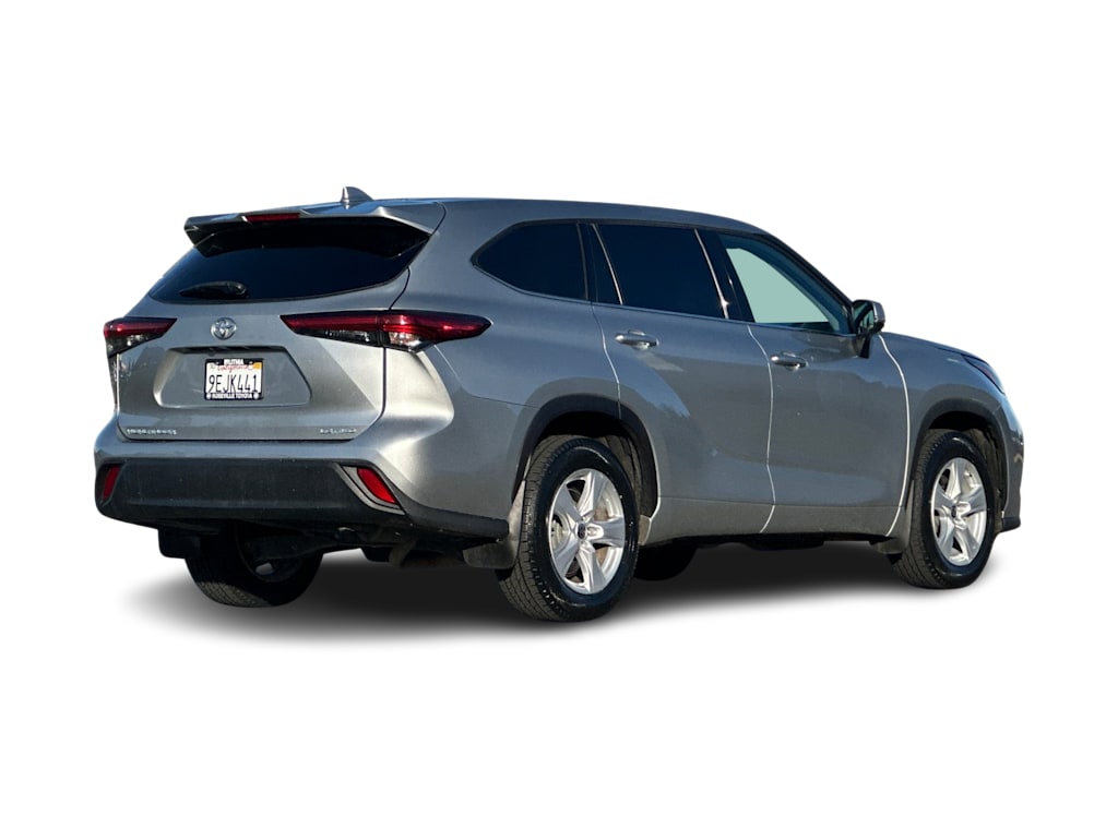 Thumbnail: 2021 Toyota Highlander - 19