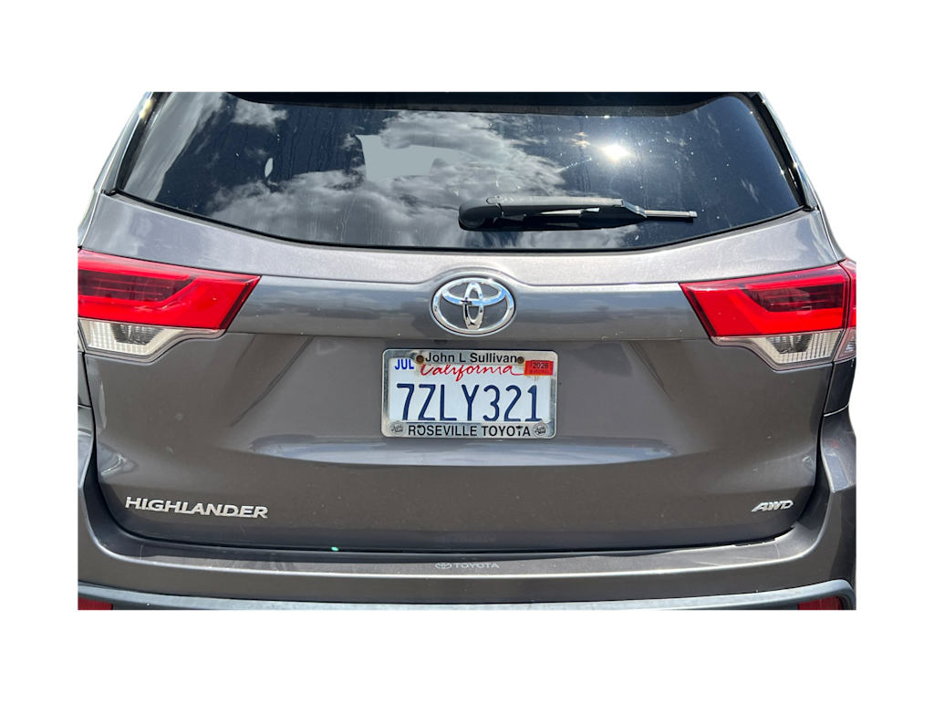 Thumbnail: 2017 Toyota Highlander - 20