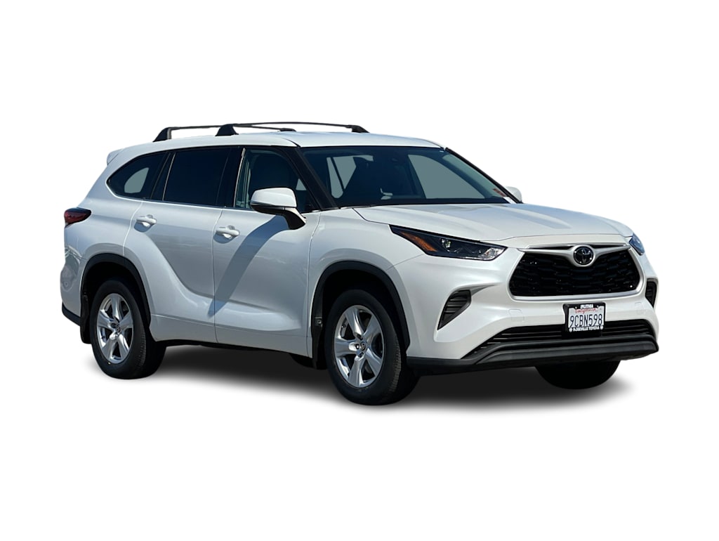 Thumbnail: 2022 Toyota Highlander - 19