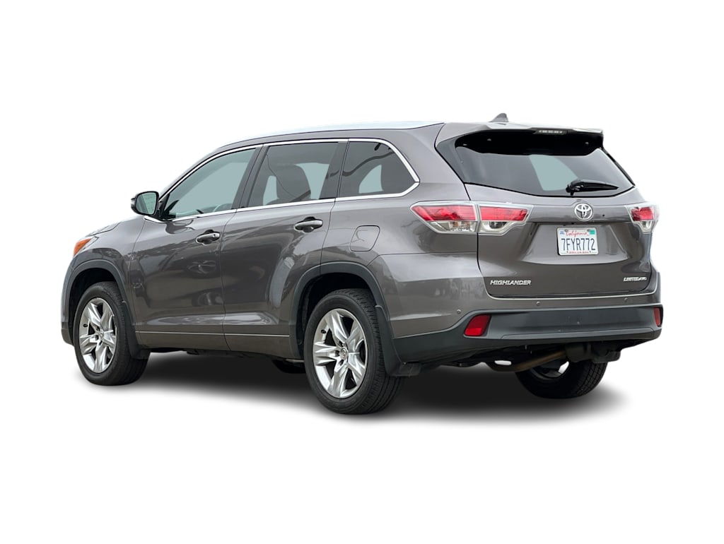 Thumbnail: 2014 Toyota Highlander - 4