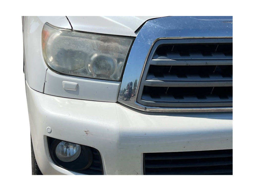 Thumbnail: 2015 Toyota Sequoia - 16