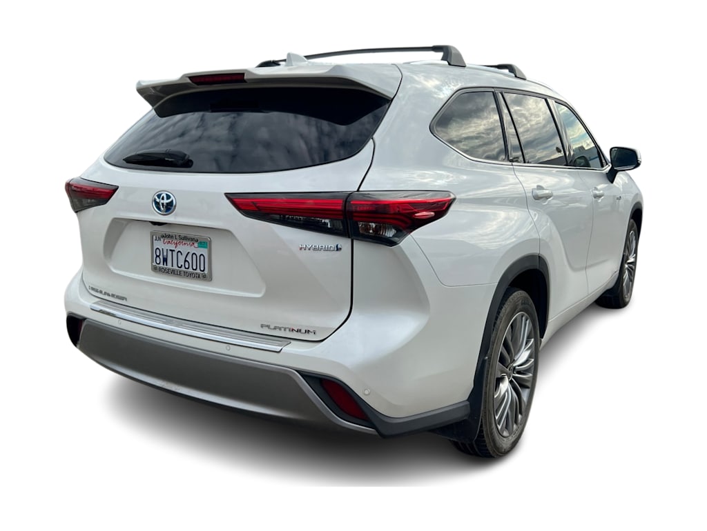 Thumbnail: 2021 Toyota Highlander - 9