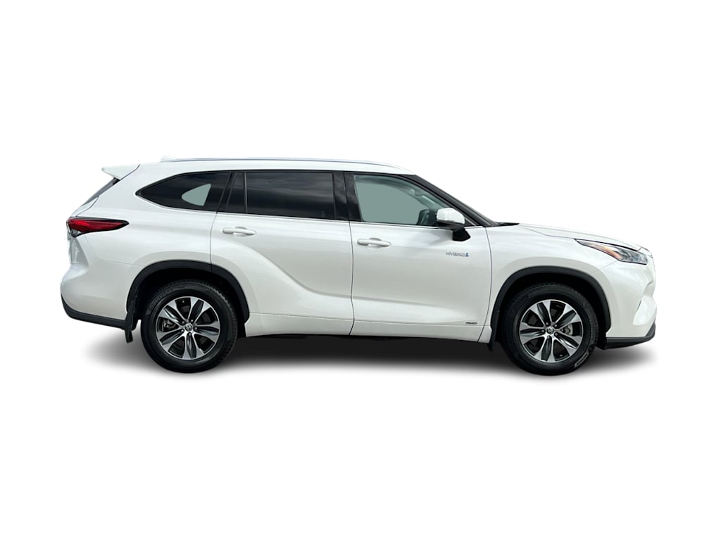 2021 Toyota Highlander XLE 17